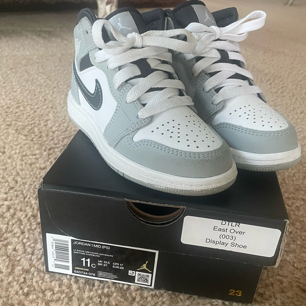 Jordan 1 Mid (PS) -Size 11c